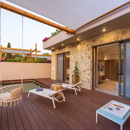 Meganisi Diamond Katomerion