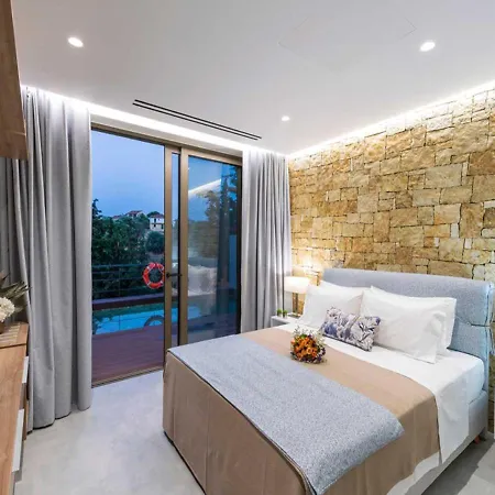 Katomeri Resort منتجع